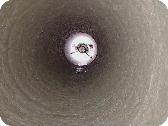 1749448610110949.jpg 管道喷涂1(1).jpg